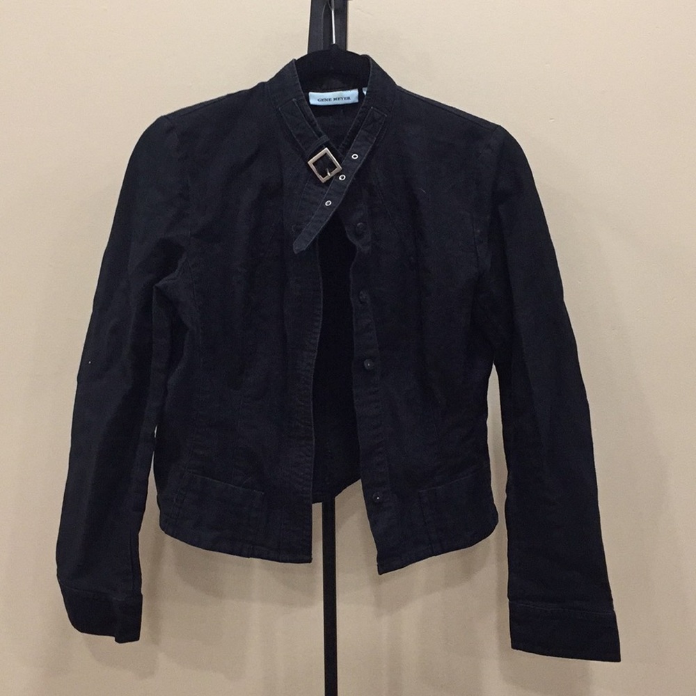 Women’s black denim jacket size 6